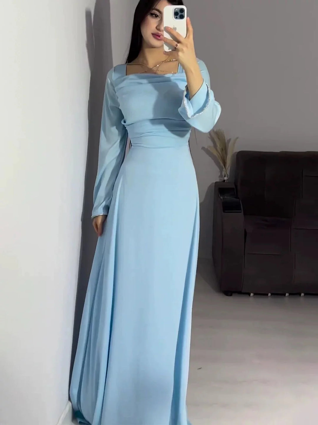 Babyblaues Sommerkleid